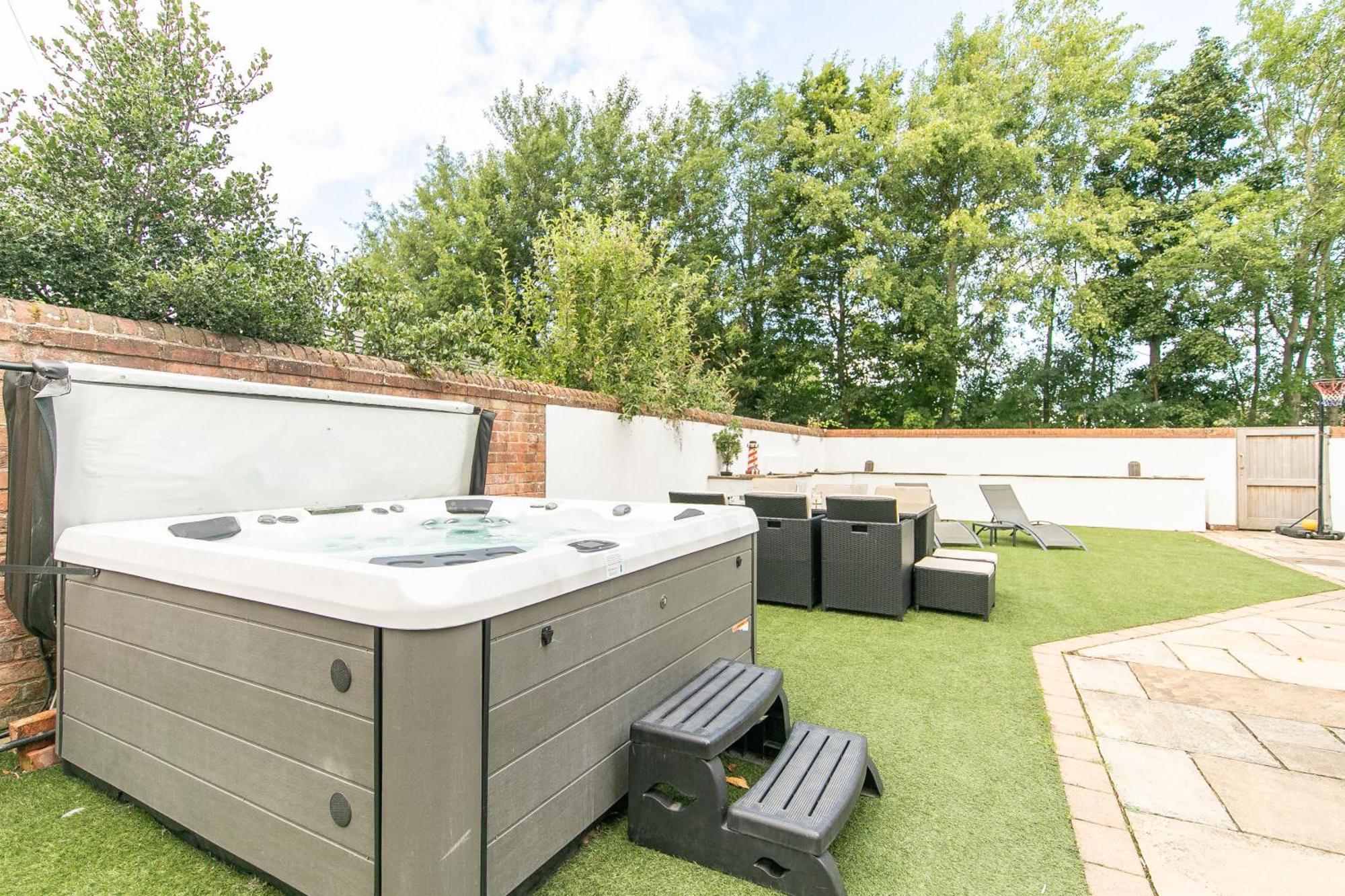 Holiday home The Hot Tub Townhouse By Heim *